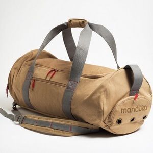 Manduka Road Trekkie duffle/backpack